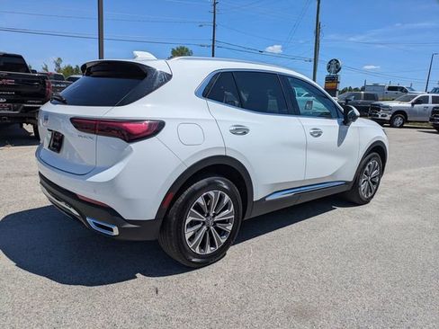 Used 2024 Buick Envision Preferred AWD/4WD image 4