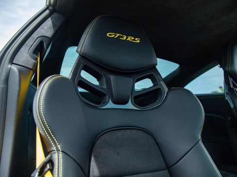 Used 2016 Porsche 911 GT3 RS RWD image 16