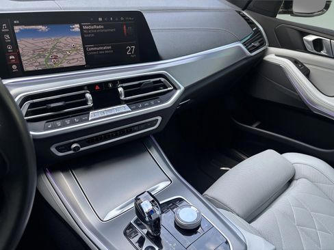 Certified 2023 BMW X5 sDrive40i w/ Premium Package RWD image 32