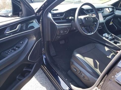 New 2024 Jeep Grand Cherokee Trailhawk w/ Advanced Protech Group II image 6