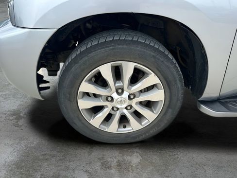 Used 2013 Toyota Sequoia Limited image 32