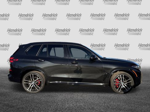 Used 2026 BMW X5 xDrive40i w/ M Sport Package image 10