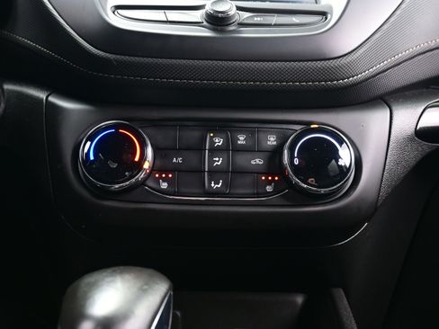 Used 2023 Chevrolet TrailBlazer ACTIV image 21