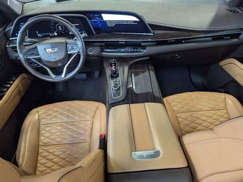 Used 2021 Cadillac Escalade Sport w/ Driver Assist Tech Package image 14