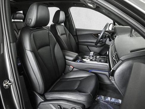 Used 2019 Audi Q7 3.0T Prestige w/ Prestige Package image 23