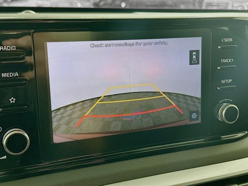 Used 2023 Kia K5 LXS image 22