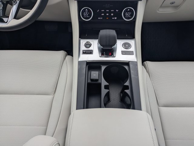 New 2026 Jaguar F-PACE R-Dynamic S AWD/4WD image 37