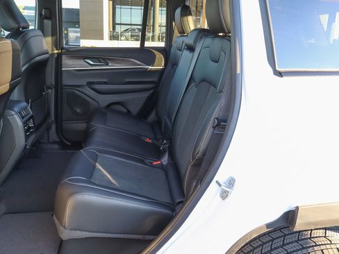 New 2026 Jeep Grand Cherokee Altitude RWD image 13