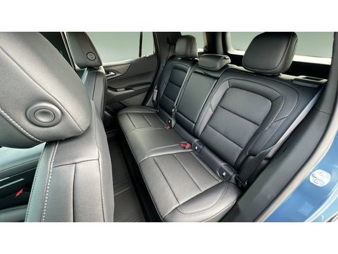 Certified 2026 Chevrolet Equinox LT w/ Convenience Package II AWD/4WD image 28