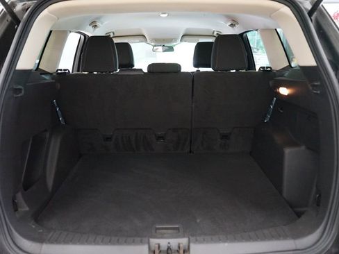 Used 2017 Ford Escape SE w/ SE Cold Weather Package AWD/4WD image 48