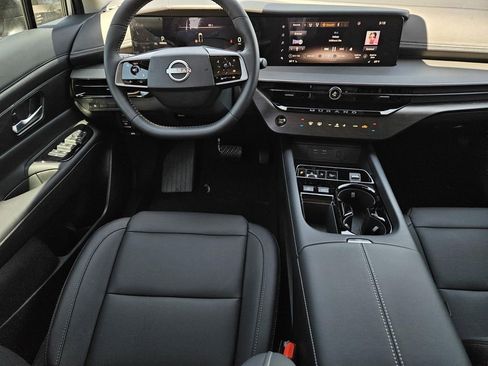 New 2025 Nissan Murano SV image 14