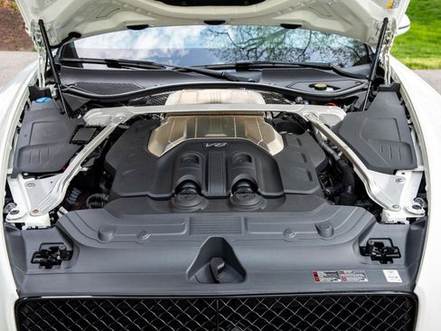 Used 2022 Bentley Continental GT AWD/4WD image 45