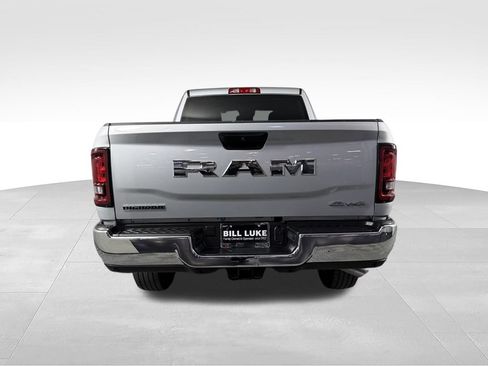 Used 2026 RAM 2500 Big Horn AWD/4WD image 8