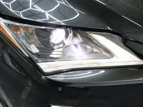 Used 2018 Lexus RX 350L AWD image 26