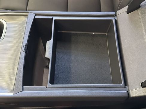 New 2026 GMC Acadia Elevation image 37