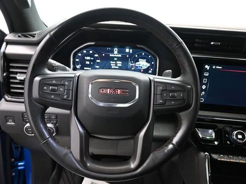 Used 2023 GMC Sierra 1500 AT4 w/ AT4 Premium Package AWD/4WD image 15