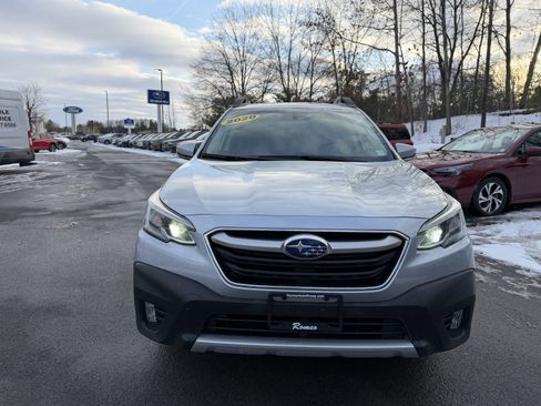 Used 2020 Subaru Outback Limited XT image 18