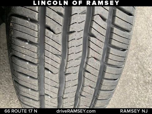 Used 2021 Lincoln Corsair AWD w/ Equipment Group 101A image 26