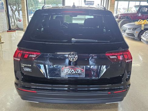 Used 2019 Volkswagen Tiguan SE FWD image 6