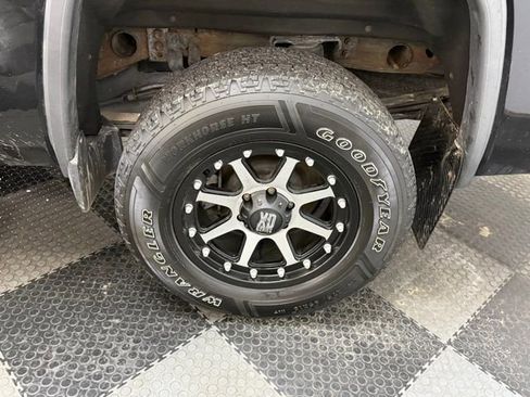 Used 2015 GMC Sierra 1500 Denali w/ Driver Alert Package image 8