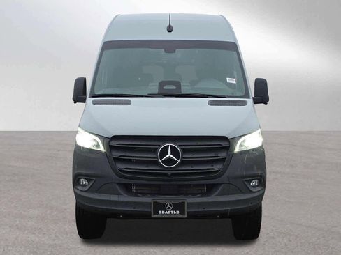 New 2026 Mercedes-Benz Sprinter 2500 image 8