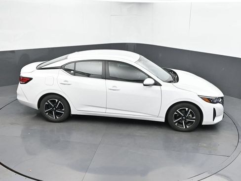 Used 2024 Nissan Sentra SV FWD image 36