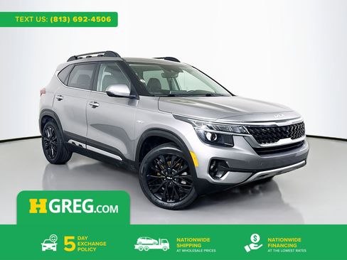 Used 2022 Kia Seltos Nightfall Edition image 1