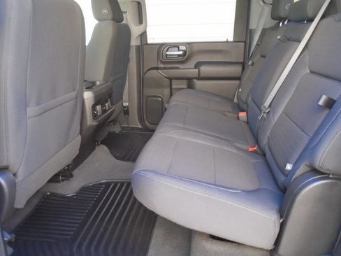 Used 2020 Chevrolet Silverado 2500 LT w/ All Star Edition image 39