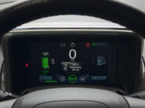 Used 2012 Chevrolet Volt Premium w/ Premium Trim Package FWD image 19