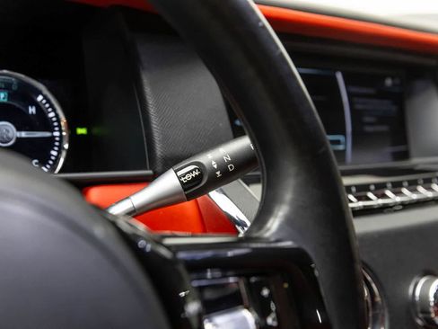 Certified 2020 Rolls-Royce Cullinan AWD/4WD image 20