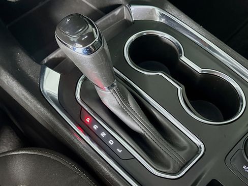 Used 2019 Chevrolet Traverse LS image 23