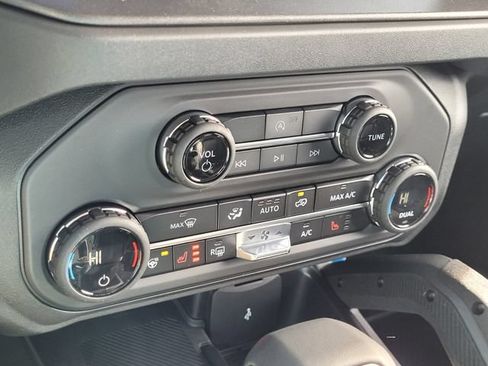 New 2025 Ford Bronco Badlands AWD/4WD image 44