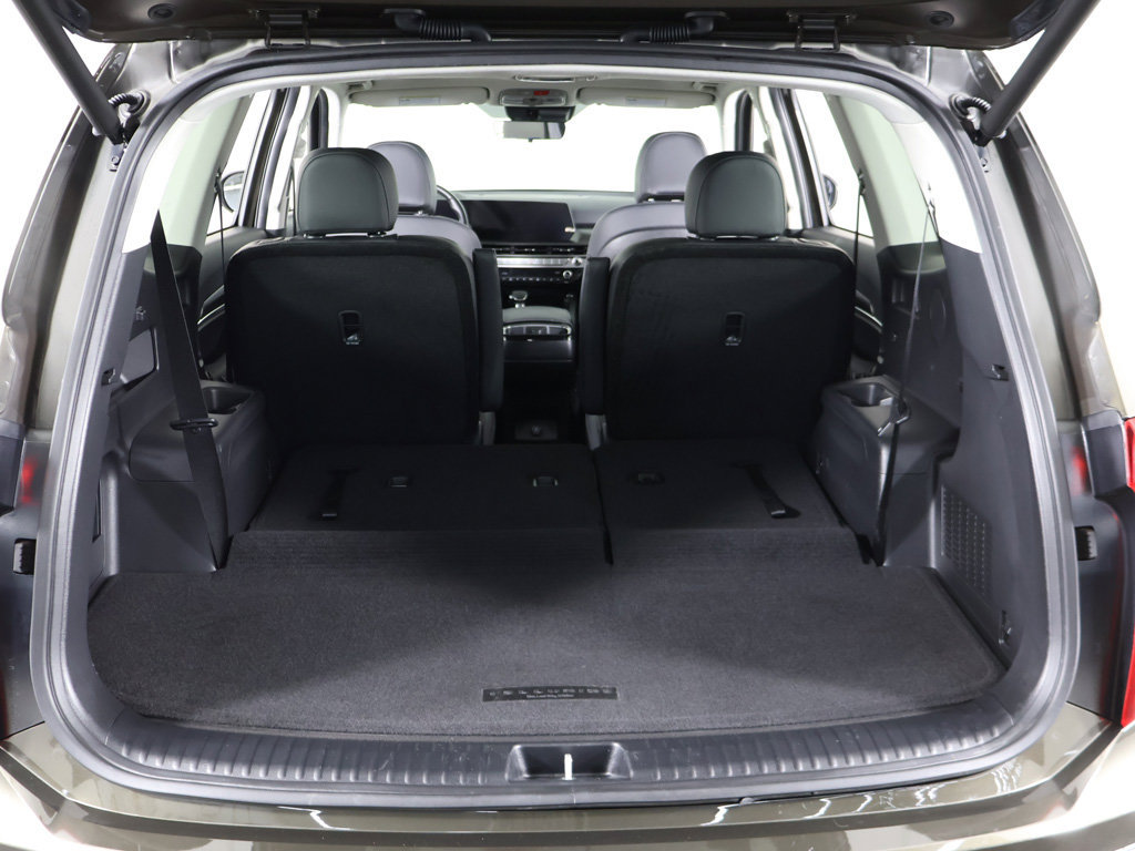 Certified 2025 Kia Telluride S FWD image 21