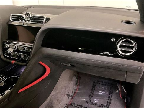 New 2026 Bentley Bentayga Speed AWD/4WD image 13