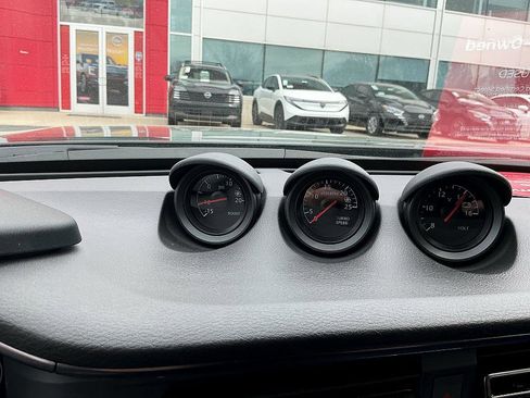 Certified 2024 Nissan Z Performance w/ Floor Mat Package image 18