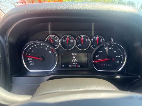 Used 2021 Chevrolet Silverado 1500 LT Trail Boss w/ Convenience Package II image 25