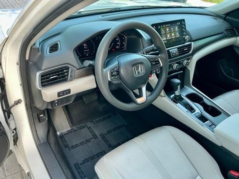 Used 2020 Honda Accord EX image 16