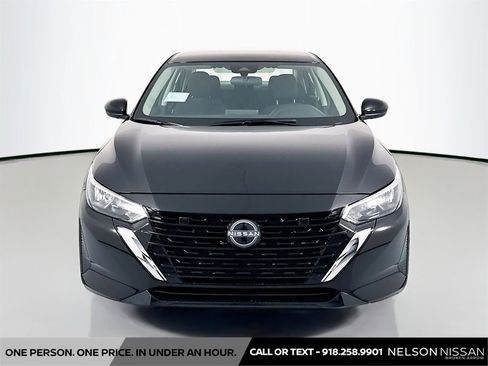 Certified 2025 Nissan Sentra S FWD image 2