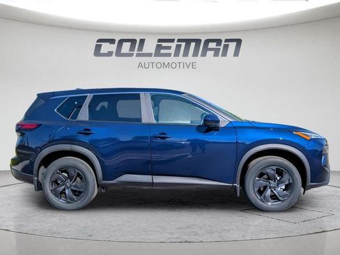 New 2026 Nissan Rogue SV AWD/4WD image 26