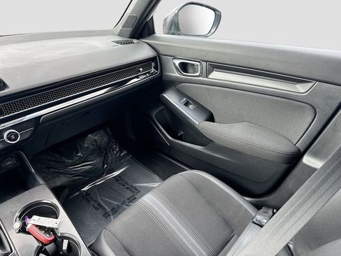 Used 2025 Honda Civic Sport image 21