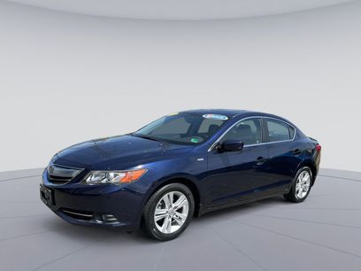 Used 2013 Acura ILX Hybrid w/ Technology Package