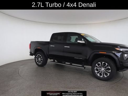 Used 2025 GMC Canyon Denali AWD/4WD image 26