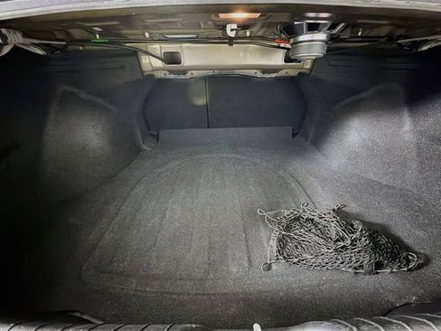 Used 2023 Hyundai Elantra Limited FWD image 34
