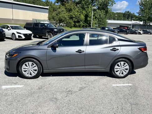 Used 2025 Nissan Sentra S FWD image 4