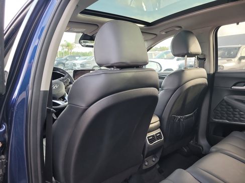Used 2023 Hyundai Santa Fe SEL w/ Premium Package FWD image 12