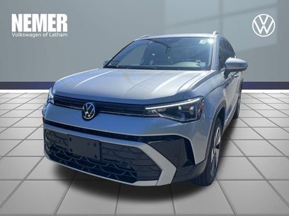 New 2025 Volkswagen Taos SE