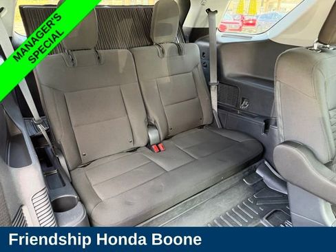 Used 2021 Ford Explorer XLT RWD image 38