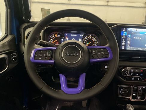 Used 2024 Jeep Wrangler Unlimited Sport AWD/4WD image 5