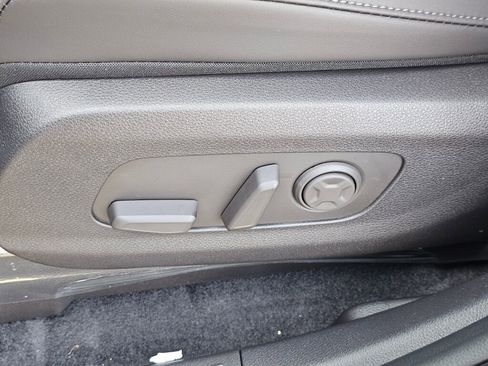 New 2026 Kia Carnival LXS image 35