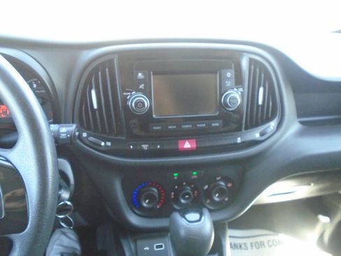 Used 2022 RAM ProMaster City Tradesman FWD image 13